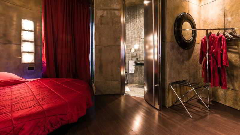 Mdm Guest house 2*